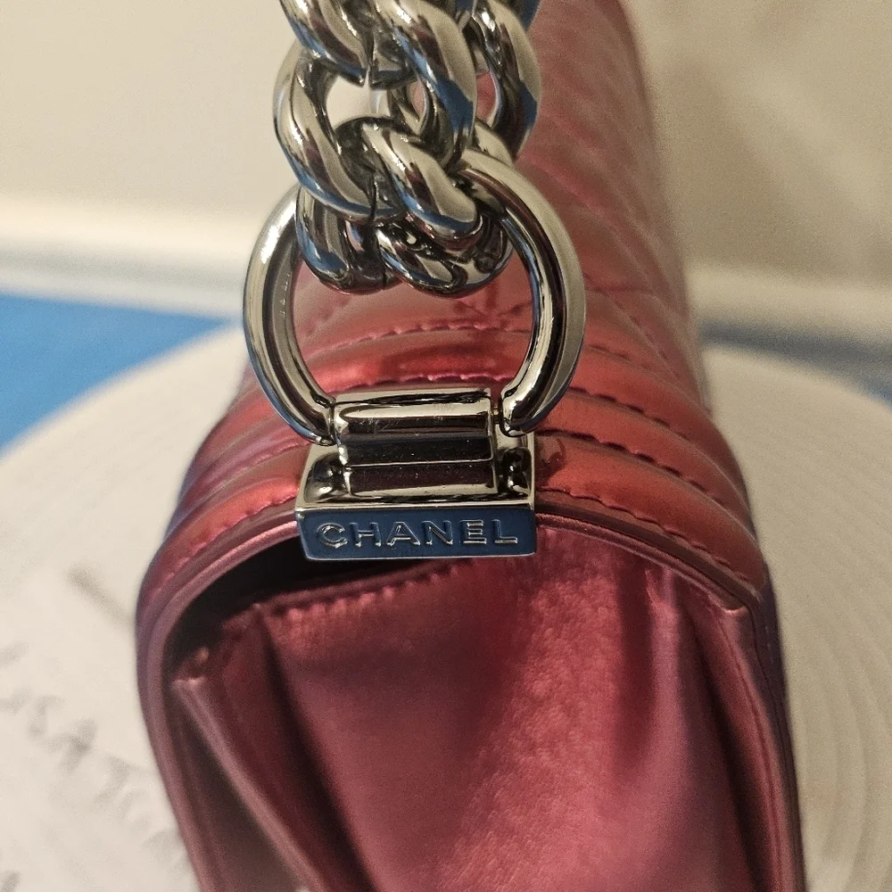 Chanel Boy Bag MEDIUM – Hot Pink Patent Leather/Fuchsia 🌸✨